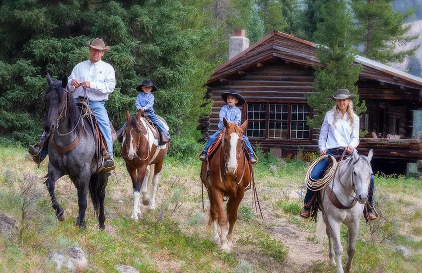 horseback riding family