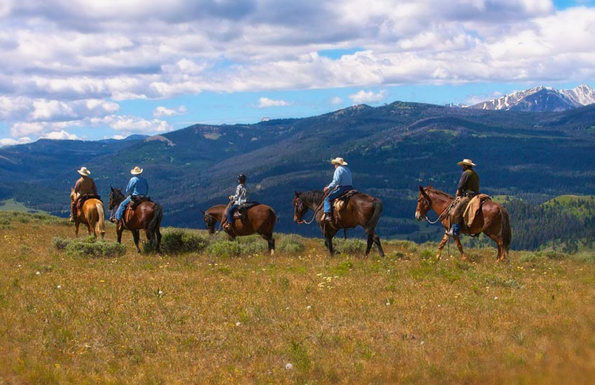 Montana horseback riding